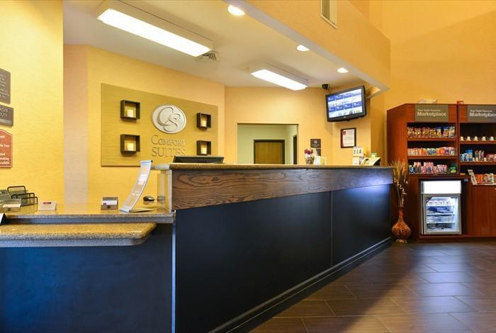 Comfort Suites Monroe Esterno foto
