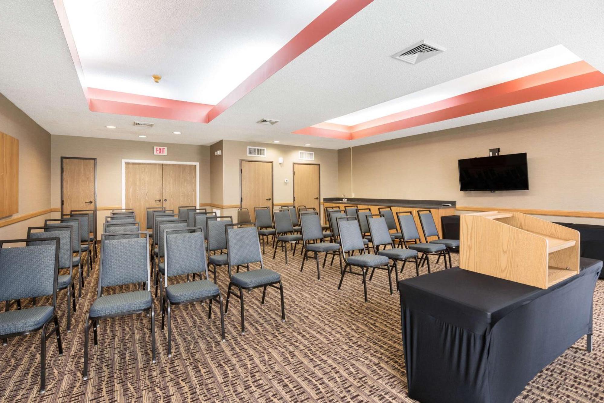 Comfort Suites Monroe Esterno foto